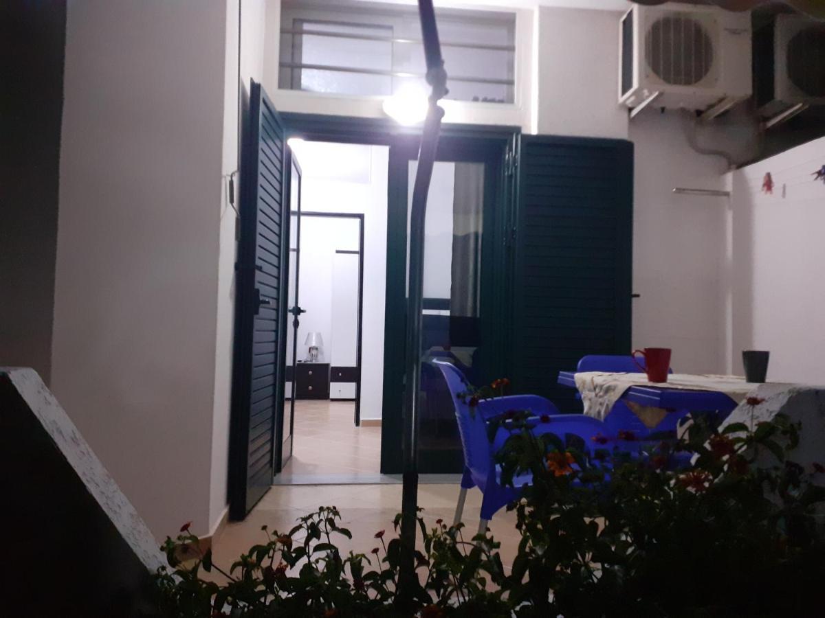 Apartment Erjon Ksamil Zimmer foto
